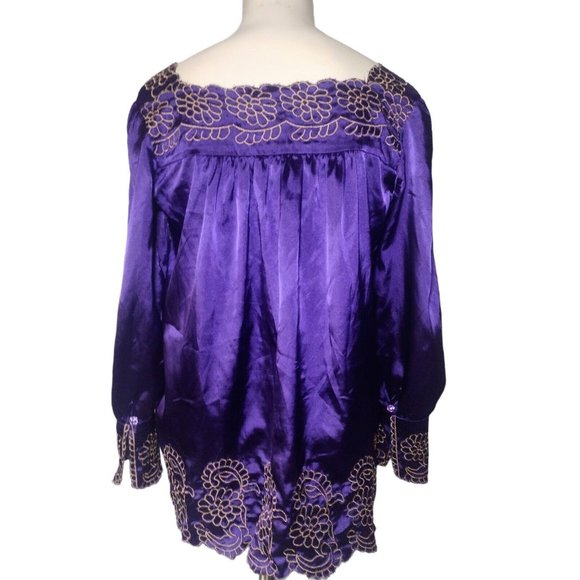 Moon Brand Womens Size M Satin Embroidered Floral Shirt Purple Scallop Edging - Picture 6 of 7
